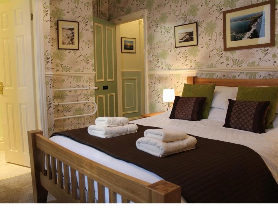 Bed and Breakfast Athol House Filey Esterno foto