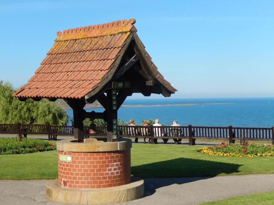 Bed and Breakfast Athol House Filey Esterno foto